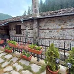 начовата къща стойките - пампорово *