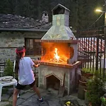 Holiday home начовата къща стойките - пампорово *