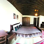 Holiday home начовата къща стойките - пампорово *