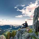 Holiday home начовата къща стойките - пампорово Vodata