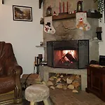 Holiday home начовата къща стойките - пампорово *
