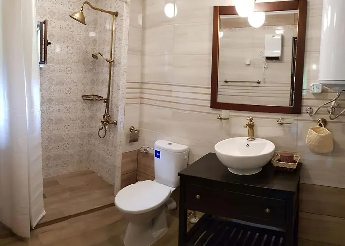 Nachovata Stoykite, Near Pamporovo *