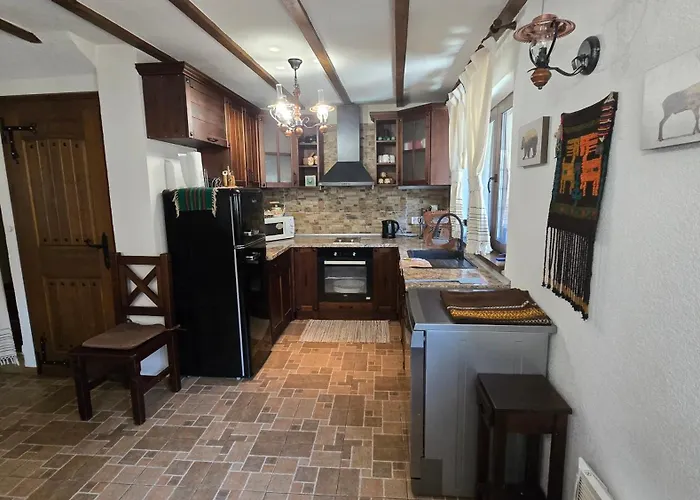 Nachovata Stoykite, Near Pamporovo Casa vacanze