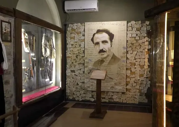 Nachovata Stoykite, Near Pamporovo *