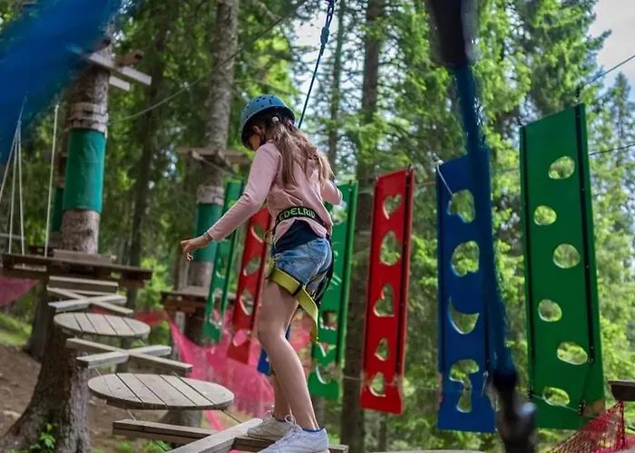 Nachovata Stoykite, Near Pamporovo * Vodata