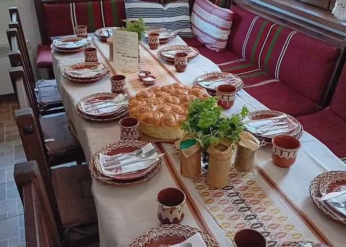 Nachovata Stoykite, Near Pamporovo Vodata