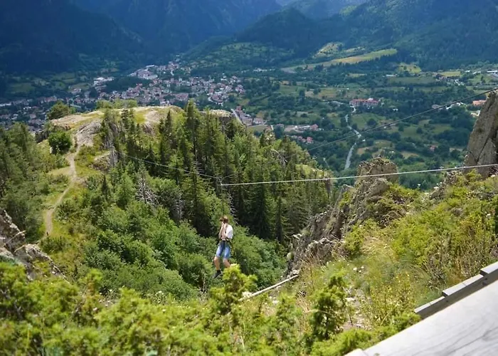 Nachovata Stoykite, Near Pamporovo * Vodata